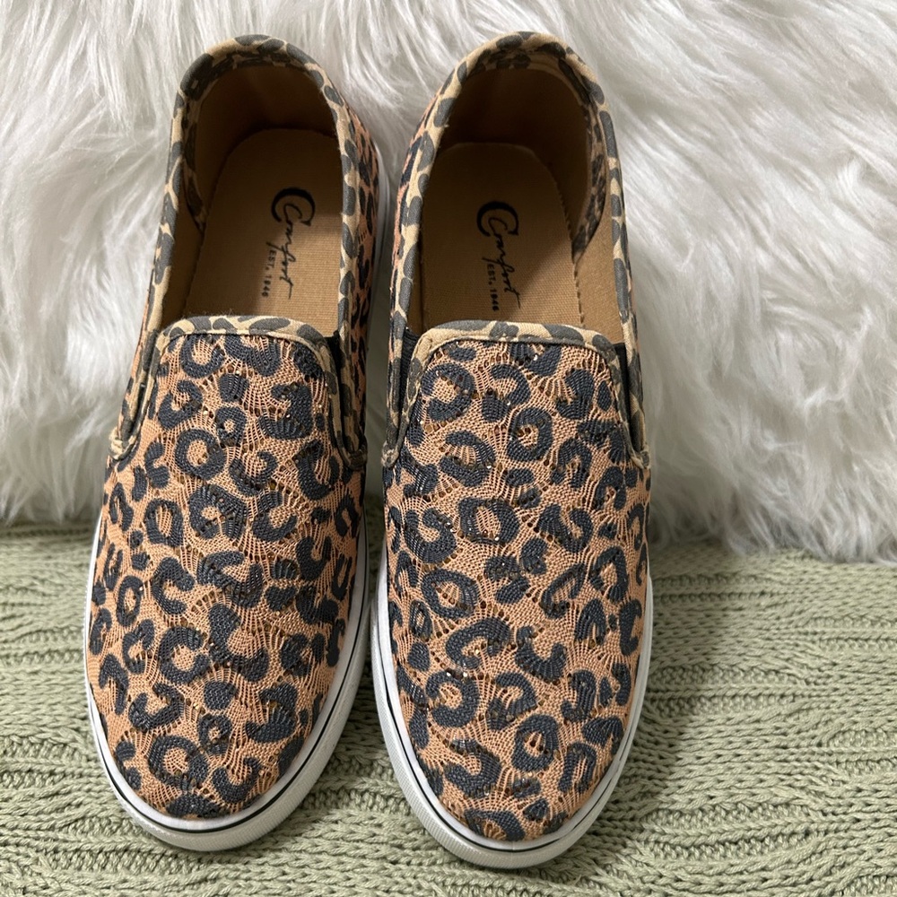 NEW Comfortiva Women’s Leopard Print Slip-On Sneakers - Tan/Black, Size 7M